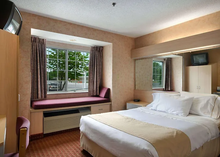 Microtel Inn & Suites By Wyndham Syracuse Baldwinsville